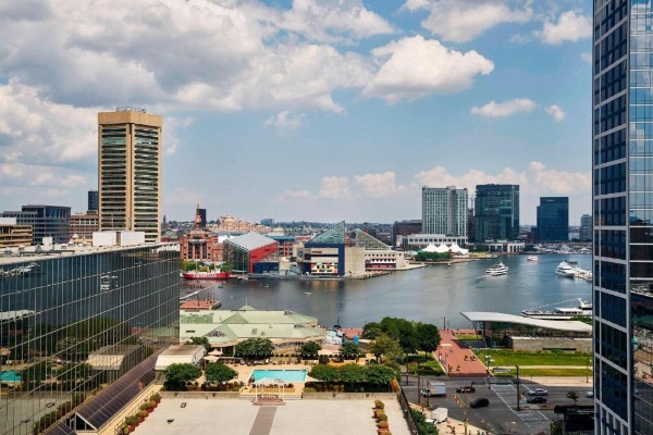 Sheraton Inner Harbor Hotel image 13